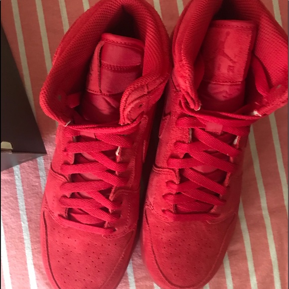 air jordan 1 retro high bg red